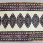 985 1681 ORIENTAL RUG